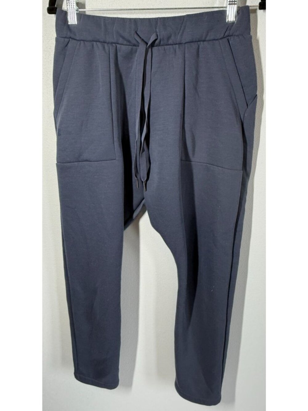 Under Armour Womens Small Navy Blue Jogger Pants Loose Fit Athleisure Lounge